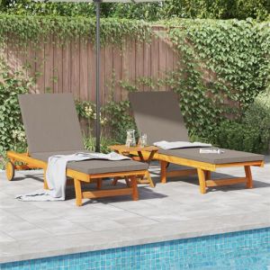 VidaXL Chaises longues 2 pcs avec roulettes et coussins en acacia massif