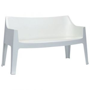 Mobiliers de jardin en plastique blanc