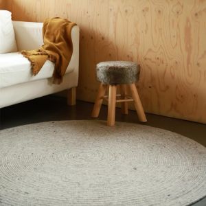 TAPIS EN LAINE GRIS L NEETHU