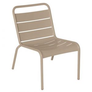 Image de Fermob Chaise lounge Luxembourg / Assise basse beige en métal