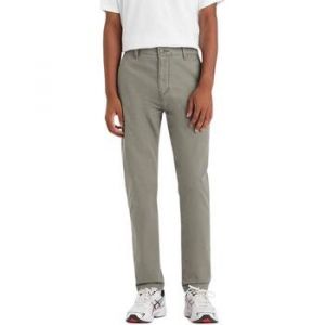 Image de Pantalon coupe slim Levi's XX Chino Std II en coton kaki