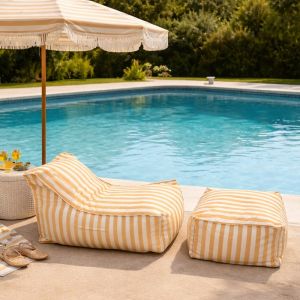 Concept-Usine Positano ensemble de poufs d&rsquo;ext&eacute;rieur ray&eacute;s jaune d&eacute;perlant