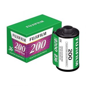Fujifilm SUPERIA 135 200 ISO 36 poses