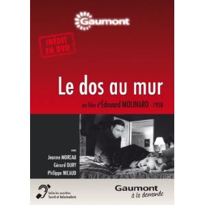 Le Dos au Mur