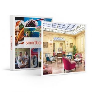 Smartbox Coffret Cadeau - Séjour de 2 jours en hôtel 4* à Paris avec soirée cabaret au Paradis Latin- Séjour