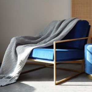 Plaid matelass&eacute; boutis en coton lav&eacute; SEVILLE Abysse