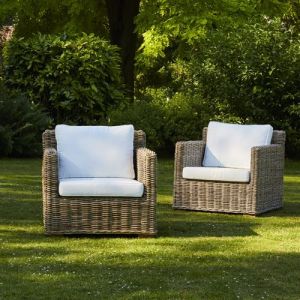 Bois Dessus Bois Dessous Lot de 2 fauteuils en kubu naturel