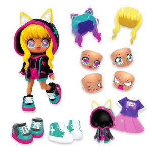 Bandai Animakii - Cyberpunk et Gameuse - Coffret Poupée Personnalisable - 1 Poupée, 4 Visages, 2 Coiffures, 2 Tenues, 2 Paires de Chaussures - Jouet Créatif 5 Ans et + - HEA26350