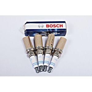 Image de Bosch Bougie d'allumage 0242235666 - Pour moteur essence