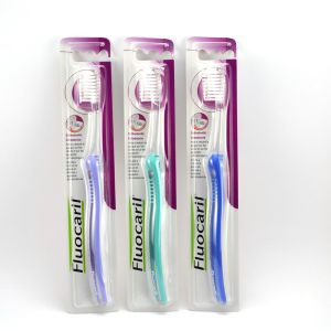 Image de Fluocaril Orthodontic - Brosse à dents souple