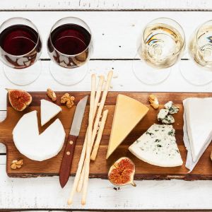 Smartbox Atelier Initiation et D&eacute;gustation Vin et Fromage dans un Bar &agrave; Vin - Coffret Cadeau Gastronomie Multicolore