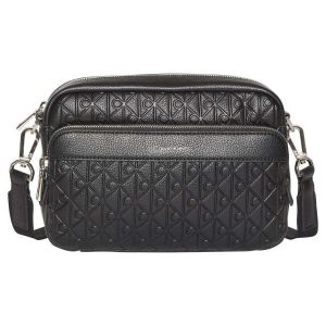 Calvin Klein Sac camera reporter embossé monogrammes