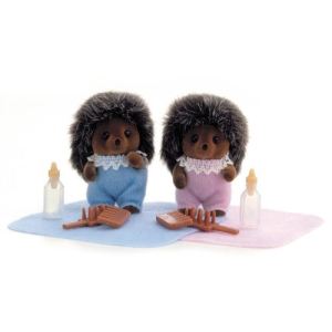 Image de Epoch Sylvanian Families 3401 - Bébé hérisson (couleur aléatoire)