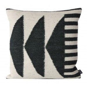 Image de Ferm Living Coussin KILIM Triangles noires - Multicouleur