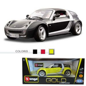 Bburago 12052 - Smart Roadser coupé Collection Gold - Echelle 1/18