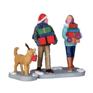 Lemax Figurine Parents et chien 8.5 x 4.1 x 7.7 cm