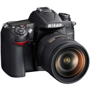 Nikon D7000 (avec objectif 16-85mm)