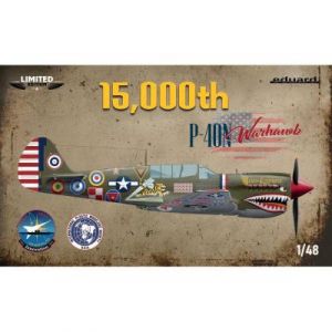 Eduard Maquette Avion militaire : 15 000e / P-40N Warhawk WWII