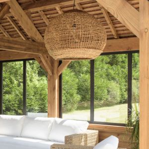 Macabane Suspension "boule" 83x83cm en abaca couleur naturelle et teck