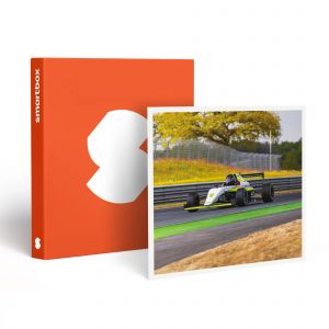 Smartbox Coffret Cadeau Stage de pilotage monoplace : 10 tours sur le circuit de Nogaro en Formule 4 Tatuus-Sport & Aventure