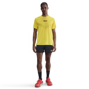 Nike Maillot manches courtes stride berlin marathon jaune homme