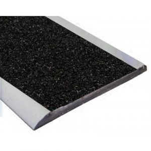 Nez de marche plat minéral en résine et granulats de marbre - 3 m x 59 mm - noir WATTELEZ