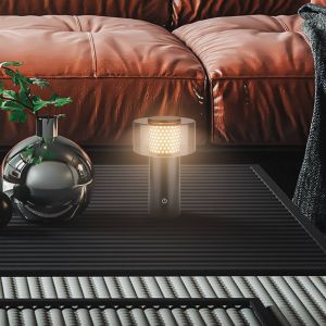 Briloner GILA Lampe de table sans fil IP44, Variable, tactile, lumière blanche chaude, fonction mémoire, noir-or, Ø15 x 19 cm