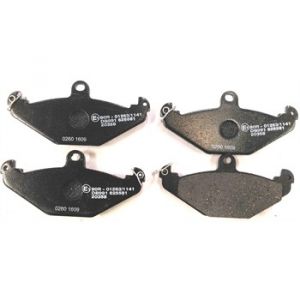 4 plaquettes de frein NRP878