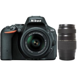 Nikon D5500 (avec 2 objectifs 18-55mm et 55-200mm)