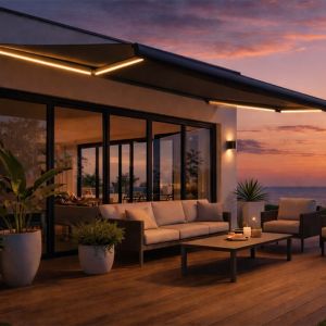 Concept-Usine Ceto store banne led motoris&eacute; 3 x 2,5 m gris