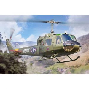 Trumpeter UH-1B Huey 1:35
