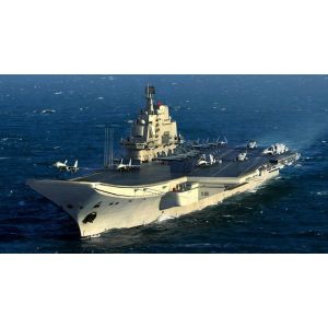 Trumpeter 1:700 - PLA NAVY AIRCRAFT CARRIER 'SHI LANG' 2012