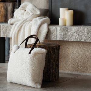 Home maison Ensemble plaid et sac Sherpa Blanc cass&eacute; 125x150 cm