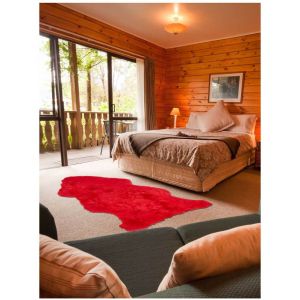 Tapis Peau SHEPHERD longues m&egrave;ches rouge 60 x 95 cm