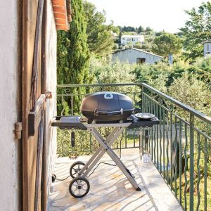 Napoleon Barbecue électrique TravelQ Pro 285E sur chariot pliable