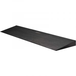 Image de wiltec Rampe d&rsquo;acc&egrave;s &ndash; 900 x 200 x 40 mm &ndash; Capacit&eacute; max. 50 t &ndash; en Caoutchouc &ndash; Handicap&eacute;s, Fauteuil roulant & D&eacute;ambulateur &ndash; Surface antid&eacute;rapante &ndash;