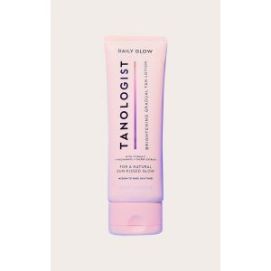 Tanologist Daily Glow Hydrating Gradual Tan - Medium to Dark