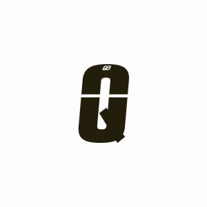 Insight Lettre Q 4 cm Black