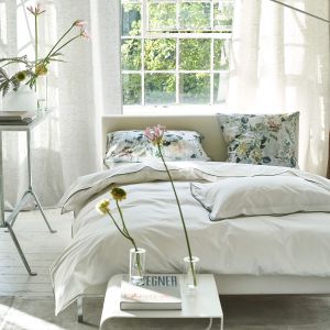 Image de Designers Guild Housse de couette en coton blanc 260x240