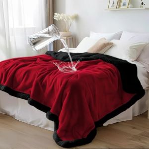 Couverture imperm&eacute;able Bedding Aid King Size en polaire double face velours rouge/noir
