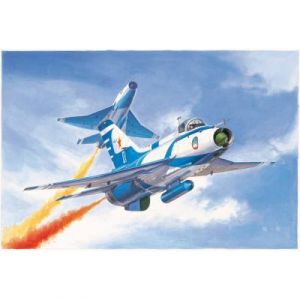 Trumpeter Maquette avion : J-7GB Fighter