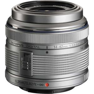 Olympus M.Zuiko Digital 14-42mm f/3.5-5.6 : Objectif compact ultra-zoom