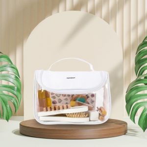 Image de Maquillage enfant, jeux de rôle, bois