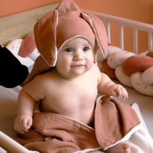 Monsieur Bébé Cape, sortie de bain pour bébé intérieur 100 % coton - 100 x 100 cm - Lapin - Vieux rose
