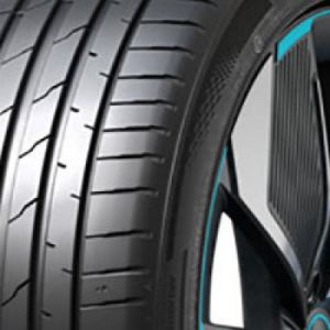 Hankook ION evo (IK01) - 195/55 R18 93V