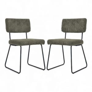 Kosmi Lot de 2 chaises Design MATYS en Velours c&ocirc;tel&eacute; vert