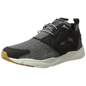 Image de Reebok Furylite Refine, Baskets Basses Homme, Noir (Black/Chalk-Gum), 43 EU