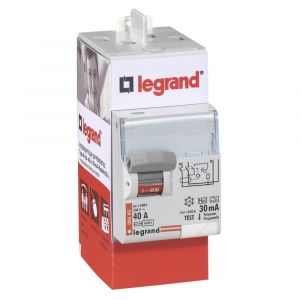 Legrand Interrupteur différentiel bipolaire Type HPI A raccordement direct par peigne Intensité 40 A