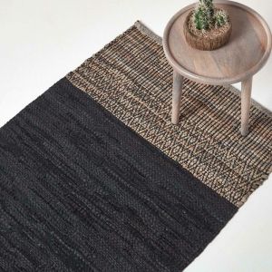 Homescapes - Tapis en cuir recycl&eacute; noir et beige &agrave; motif chevrons - 90 x 150 cm - Noir & Beige
