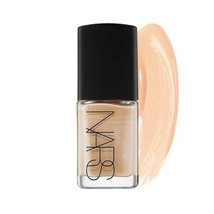 Image de NARS Sheer Glow Foundation Fiji